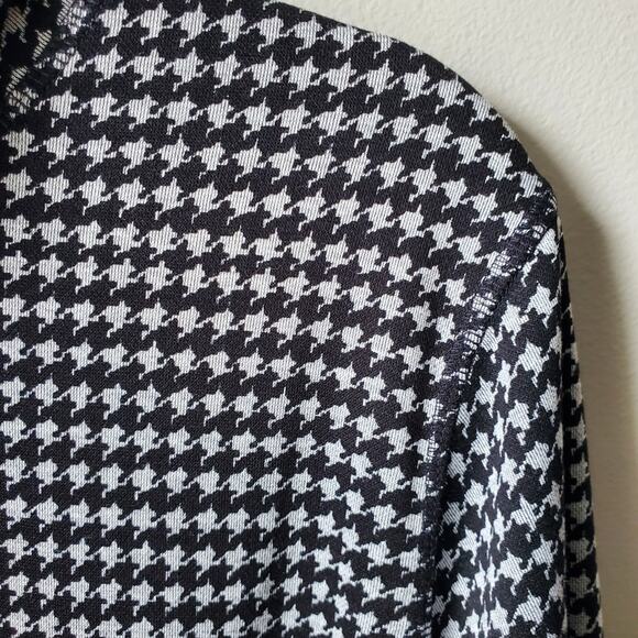 Women Chicos Houndstooth MockNeck Knit Top 3 XL Career Casual Classic Modern NEW - Picture 2 of 9